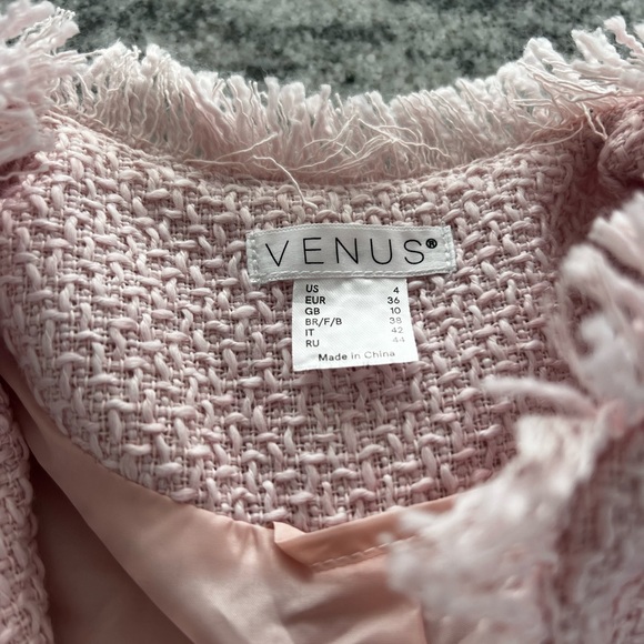 Chanel Pink Tweed Coat - Picture 3 of 5